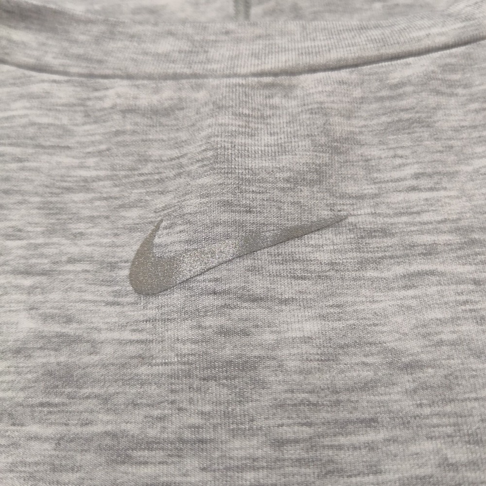 NIKE ONE Women Plus 1X Particle Gray DRI-FIT Luxe Tank Top NEW DN2346 - Picture 4 of 13